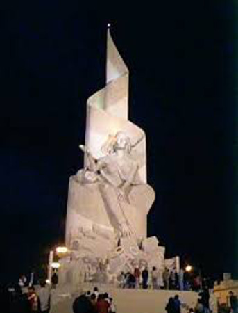 Monumento Gesta de Malvinas, Quequén, Buenos Aires,Argentina 🗺️ Foro América del Sur y Centroamérica 1