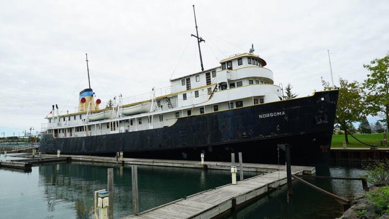 Barco a Vapor Ferry MS Norgoma 2