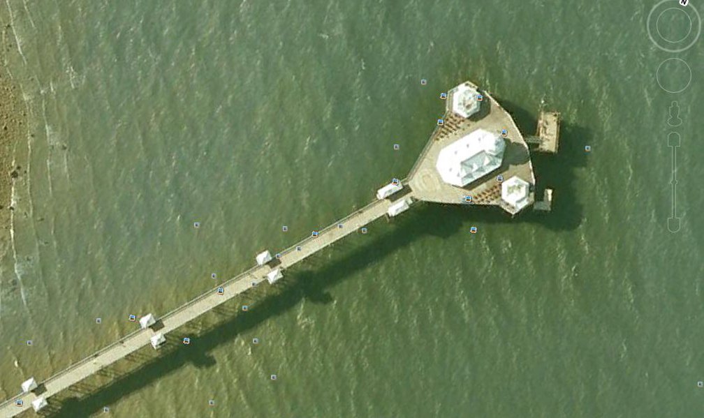 Muelle de madera - Hermosa y Antigua Torre en Alemania, que no es Bismarck 🗺️ Foro General de Google Earth