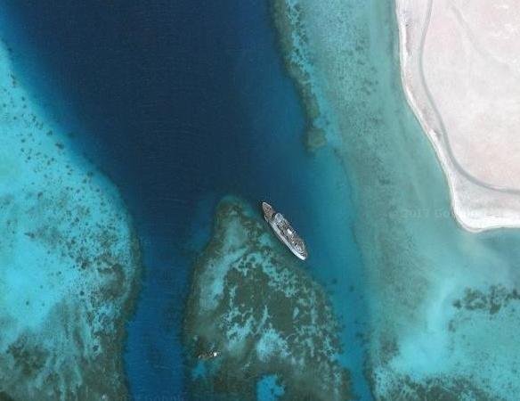 MV Free Enterprise III abandonado al sur de Jeddah 2 - Barco Hundido en la Bahia de Colon - Panama 🗺️ Foro General de Google Earth