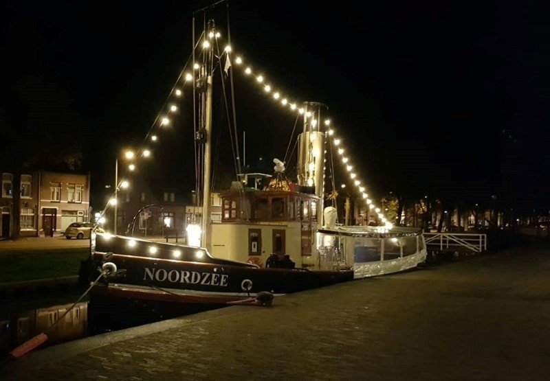 Barco a Vapor Remolcador Noordzee 2