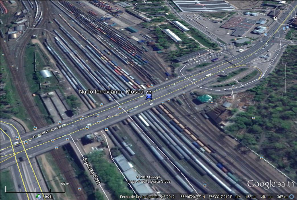 Trenes en un nudo ferroviario en Moscu 1