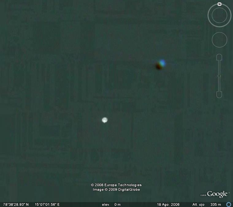 Ovni!!!!<br />
<br />
Tercer Ovni de Google Earth