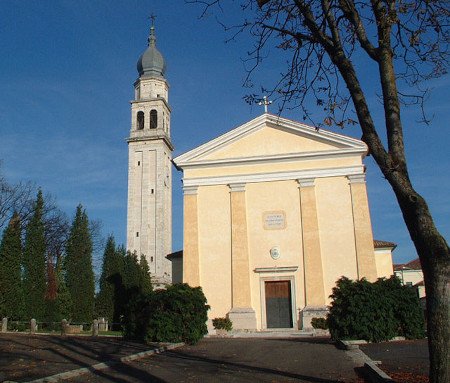 Paderno del Grappa, Treviso, Véneto, Italia 0