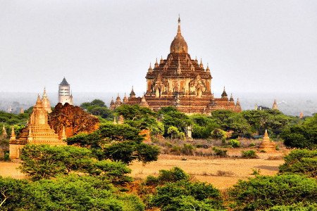 Pagoda Dhammayan Gyi, Myanmar, Birmania 1