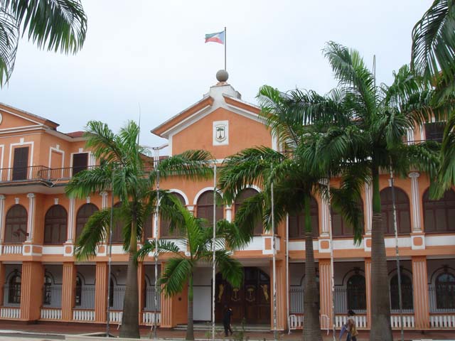 Palacio del Gobernador Español en Malabo - Guinea Ecuatorial 0