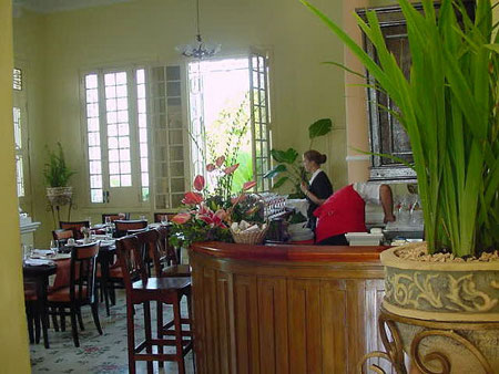 Palacio Azul, Bahía de Jagua, Cienfuegos, Cuba 🗺️ Foro América del Sur y Centroamérica 1