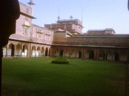 Palacio Raj Bhavan, Bangalore, Kamataka, India 🗺️ Foro Asia 0