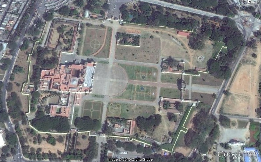 Palacio Iluminado (Casa de un maharaja) - Concurso de Geolocalización con Google Earth