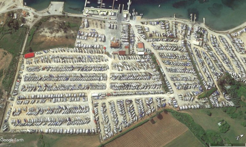 Parking de veleros en Prevenza 1 - Corbeta Esmeralda - Iquique Chile 🗺️ Foro General de Google Earth