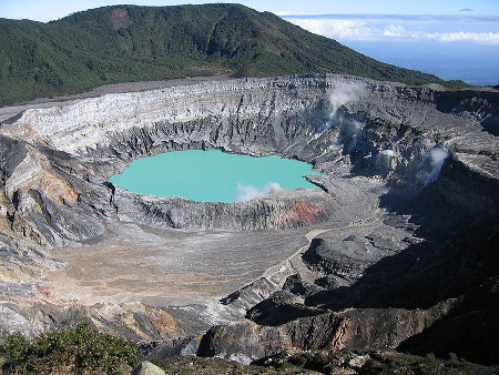 Parque Nacional Volcán Poás, Alajuela, Costa Rica 0