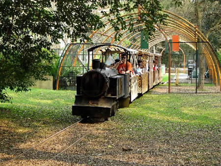 Paseo del Bosque, La Plata, Buenos Aires, Argentina 1