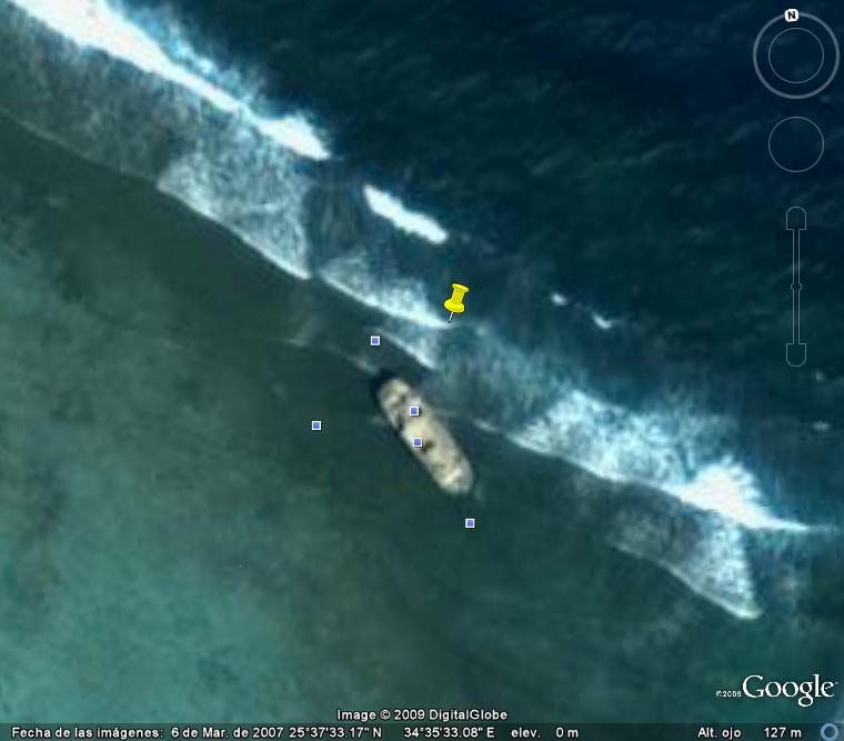 pesquero en la costa de Egipto - Barco de Chanquete (Verano Azul), Nerja 🗺️ Foro General de Google Earth