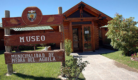 Piedra del Águila, Neuquén, Argentina 0