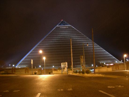 PIRAMIDE DE MEMPHIS 0