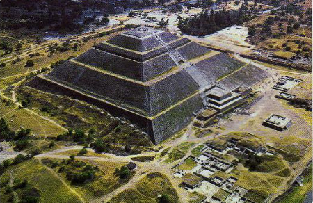 Piramide del sol, Teotihuacan, Mexico 1