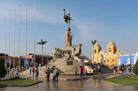 Piura, Trujillo, Perú 1