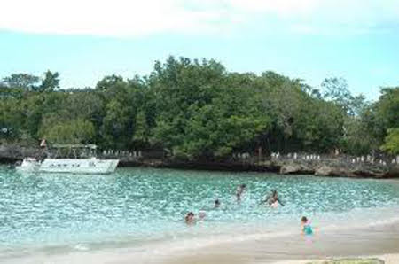 Playa Caletón, Santiago de Cuba, Cuba 1