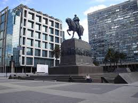 Plaza Independencia, Montevideo, Uruguay 0