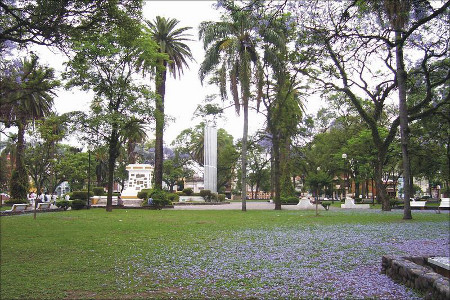 Plaza Independencia, San Martín, Tucumán, Argentina 🗺️ Foro América del Sur y Centroamérica 0