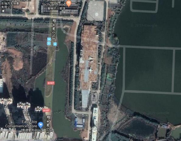 Portaaviones de cemento para entrenamiento - China - Portaviones en un lago de China 🗺️ Foro Belico y Militar