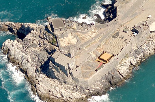 PORTOVENERE- Ventana al mar. 1