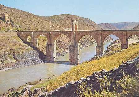 Puente Romano, Alcantara, Extremadura, España 0