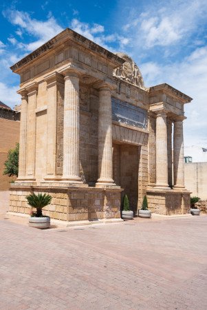 Puerta del Puente (Monumento), Cordoba, Andalucia 🗺️ Foro España 0