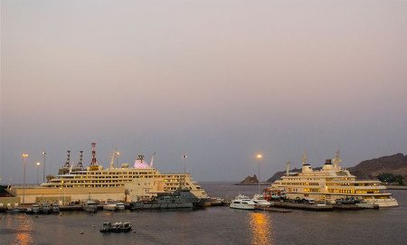Puerto de Muscat, Omán 1
