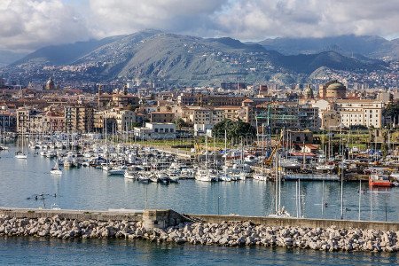 Puerto de Palermo, Palermo, Italia 🗺️ Foro Europa 1