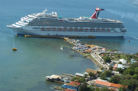 Puerto de Roatán, Honduras 1