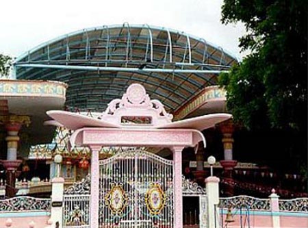 Puttaparthy, Andhra Pradesh, India 0