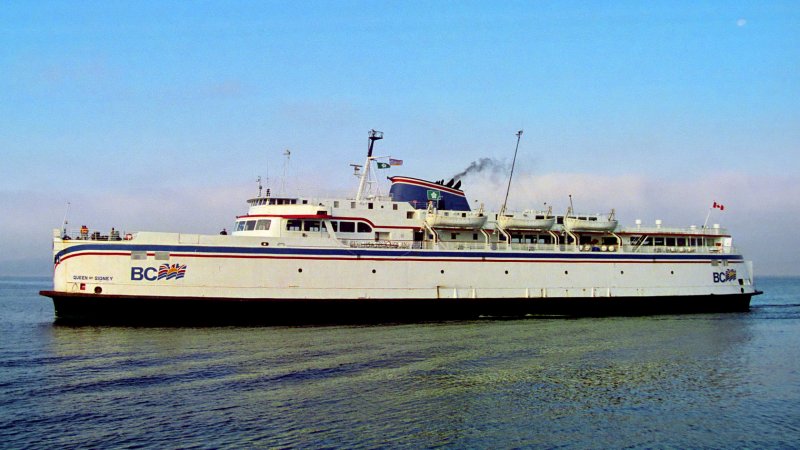 Queen of Sidney - Australia 0 - USS Plainview, Barco con casco de Aluminio - USA 🗺️ Foro General de Google Earth