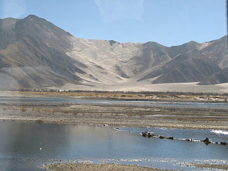 río Lhasa, Xizang, China 0