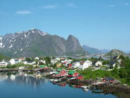 Reine, Moskenes, Noruega 1