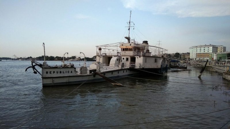 República barco de paletas, Austria-Rumanía 2 - Medway Queen, Paddle Steamer, Inglaterra 🗺️ Foro General de Google Earth