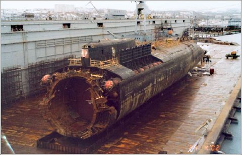 K-141 Kursk en dique seco 2 - SUBMARINOS Clase Oyashio 🗺️ Foro Belico y Militar