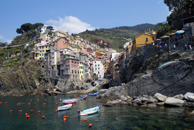 CINQUE TERRE-Balcones sobre el mar 0