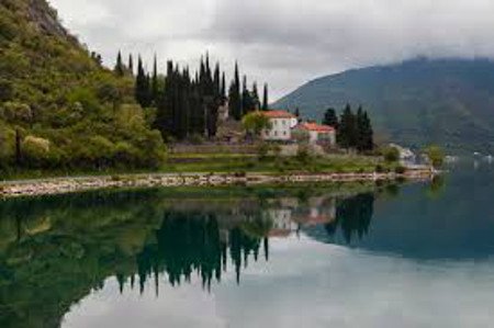 Risan, Cetinje, Montenegro 🗺️ Foro Europa 1