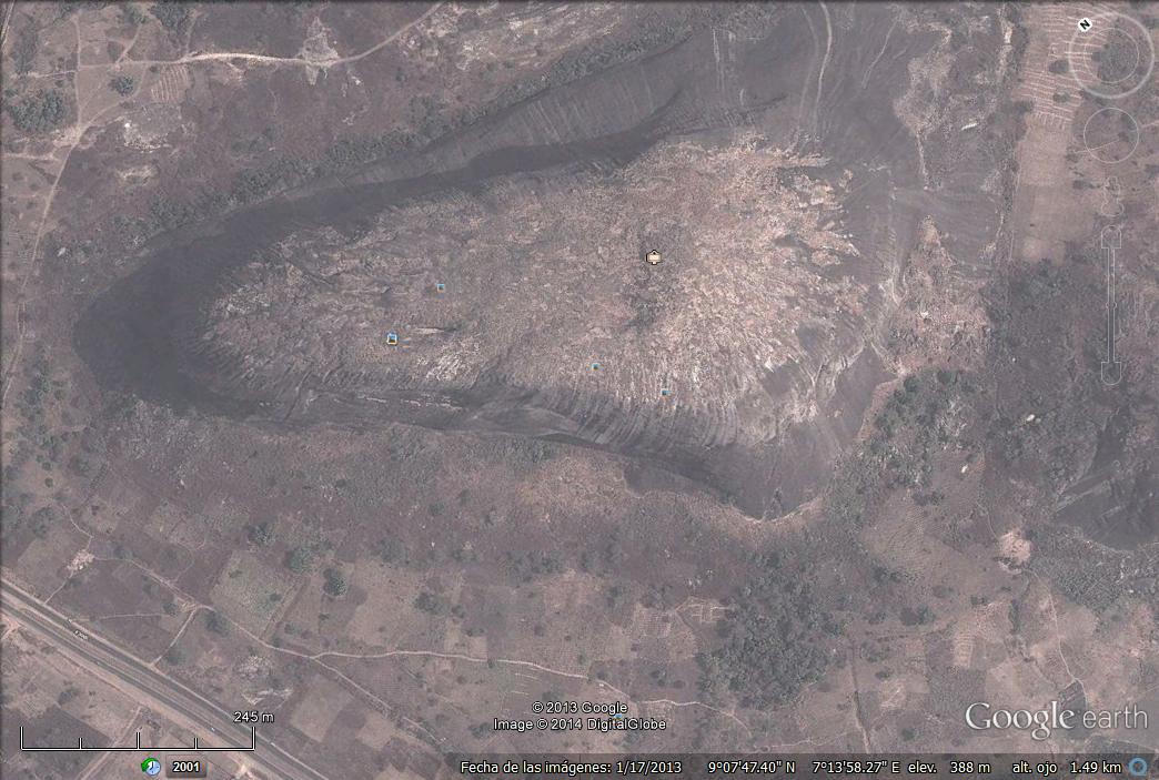 Roca Zuma - Abuja - Nigeria 1 - Concurso de Geolocalización con Google Earth