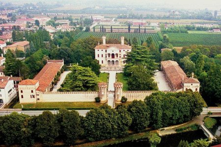 Roncade, Treviso, Véneto, Italia 🗺️ Foro Europa 0