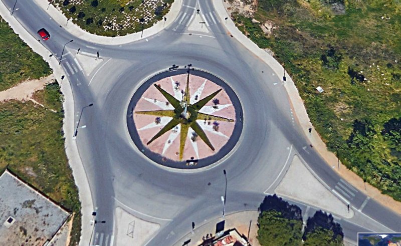 Rosa de los Vientos en Portimao, Algarve, Portugal 1 - Rosa en Base de Sevilla (fabrica de Airbus) 🗺️ Foro General de Google Earth