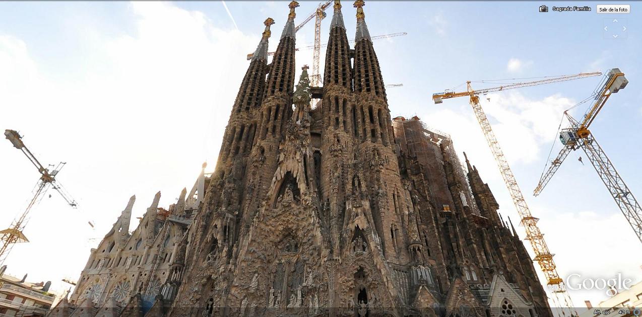 10 de Junio 1926 muere el Arquitecto español Antonio Gaudí 0 - 9 de junio de 1870, fallece Charles Dickens 🗺️ Foro de Historia