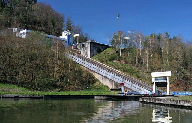 Elevador de barcos de Saint-Louis-Arzviller (Francia) 1