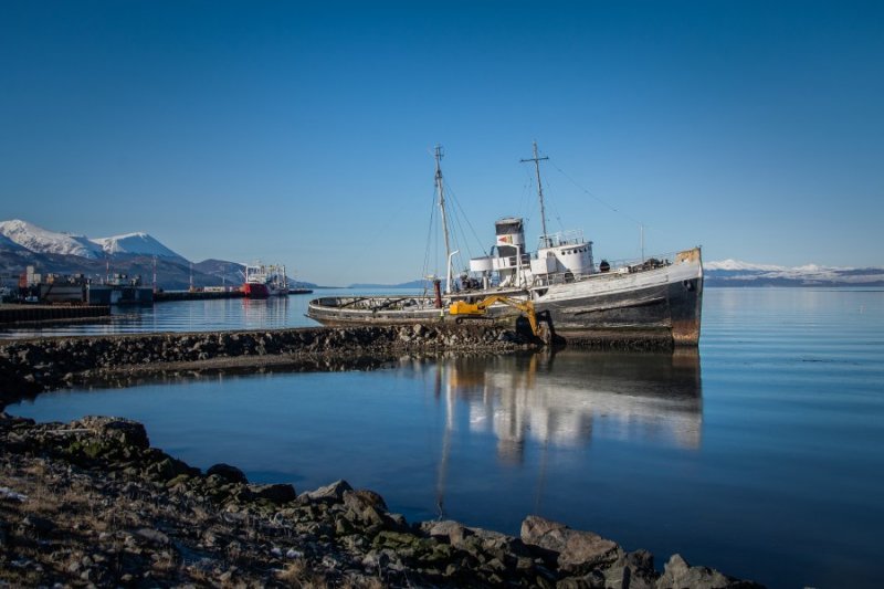 Saint Christopher - Ushuaia, Argentina 1 - SS Charcot, barco ballenero, Noruega 🗺️ Foro General de Google Earth
