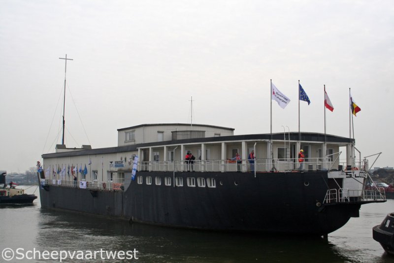 Barco Iglesia San Jozef 2 - Barcos de hormigón armado (Concreto o Ferrocemento)