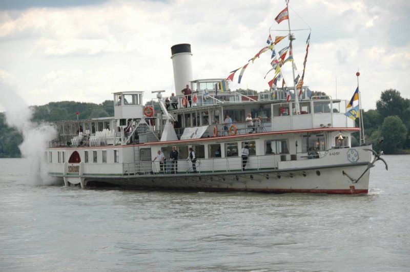 Schönbrunn, Paddle Steamer, Hungría-Austria 2 - Barcos Rueda de Paleta o Vapor de ruedas