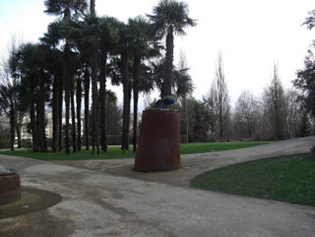 Sede de la Sociedad de Ciencias Aranzadi, Ayete, Donostia 1