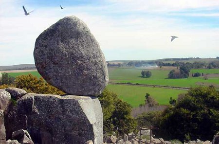 Tandil y Sierra de la Ventana, en Buenos Aires, Argentina 0