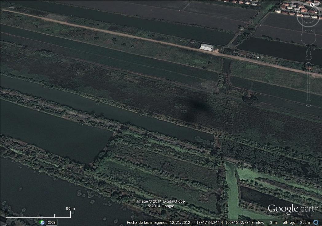 Sombra de avion... sin avión. - Bangkok 0 - Avion despegando de un aeropuerto de Estambul 🗺️ Foro General de Google Earth